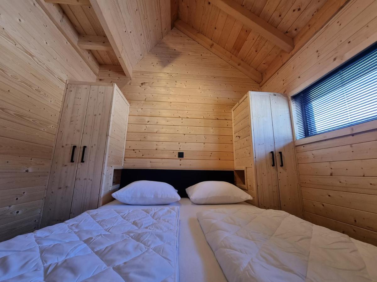 Chalet met Sauna en Airconditioning Sint-Annaland Extérieur photo