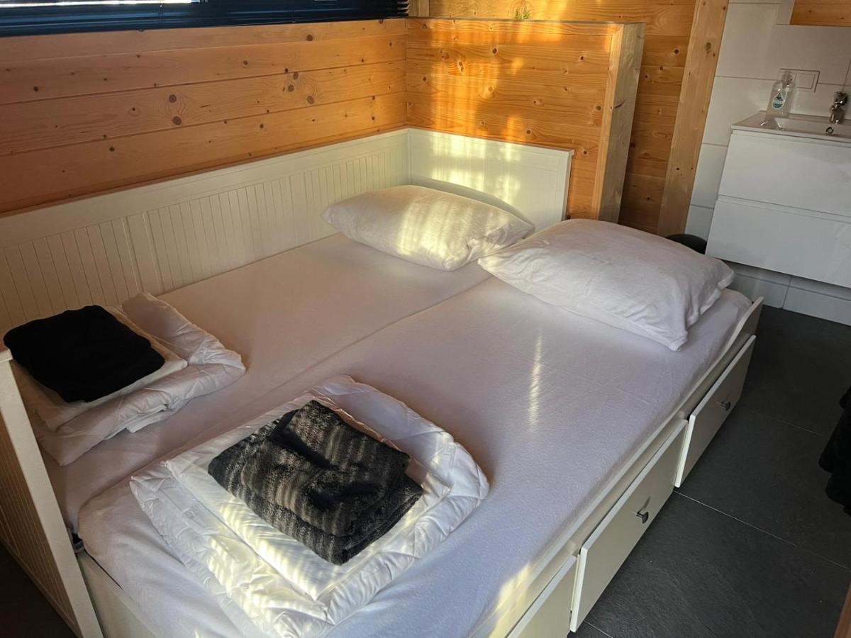 Chalet met Sauna en Airconditioning Sint-Annaland Extérieur photo